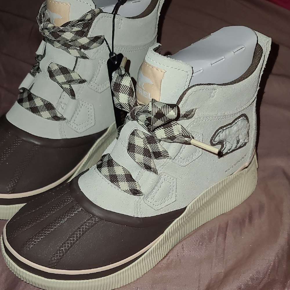 Sorel Winter Boots in Brown and Cream